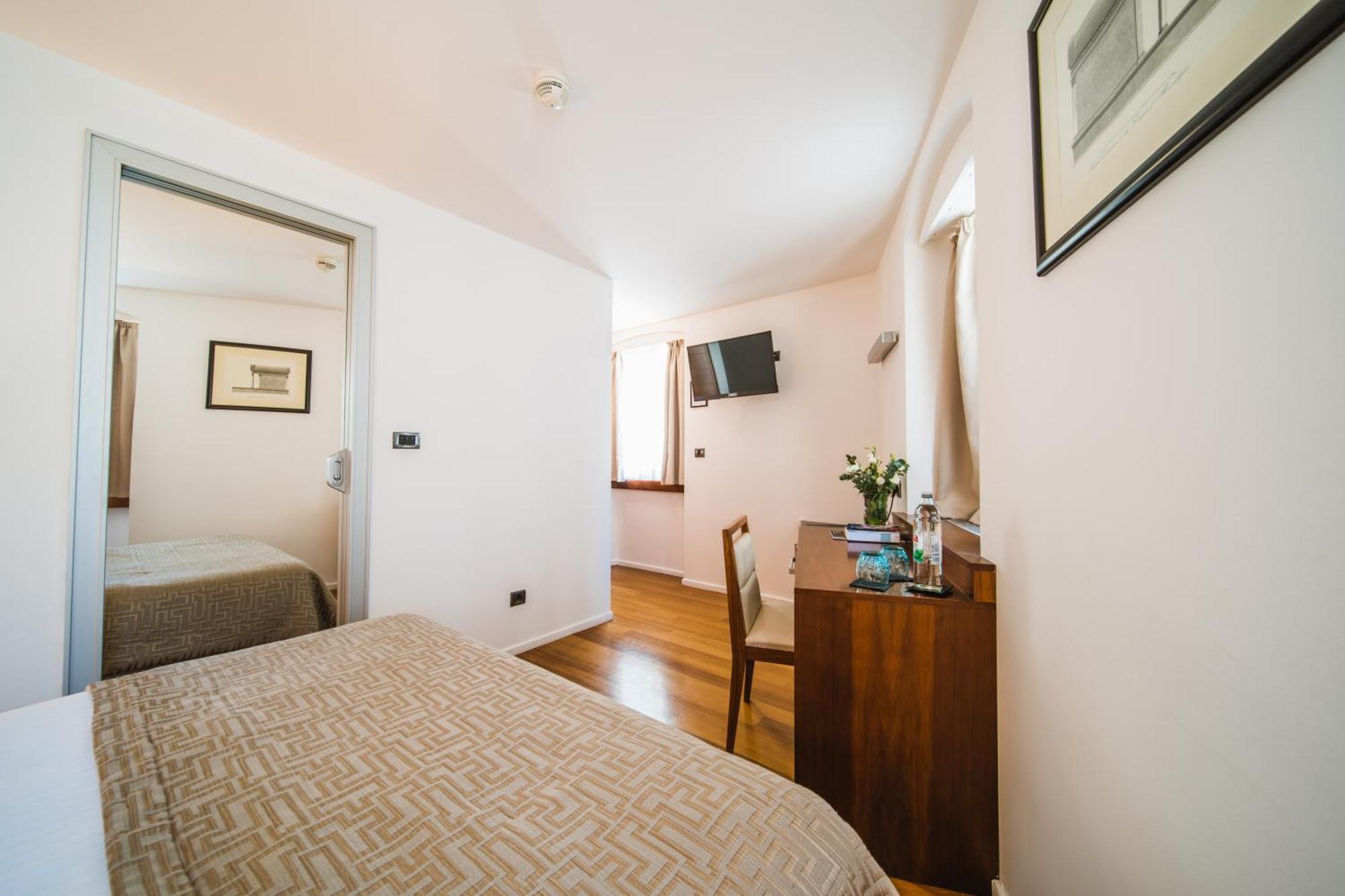 Hotel Vestibul Palace & Villa - Small Luxury Hotels Of The World Сплит Экстерьер фото