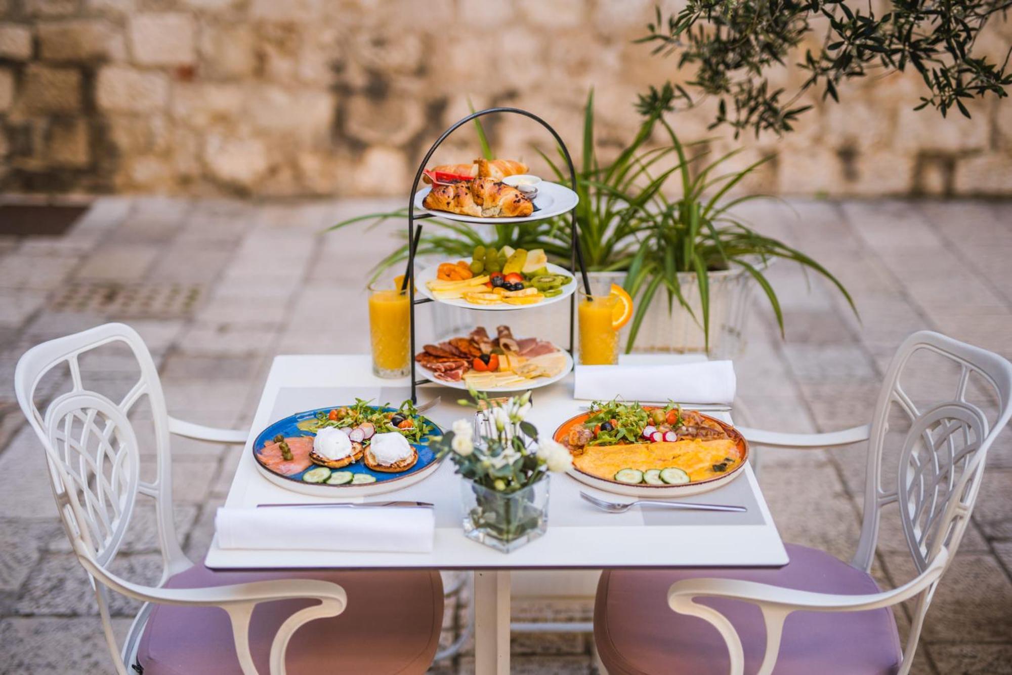 Hotel Vestibul Palace & Villa - Small Luxury Hotels Of The World Сплит Экстерьер фото